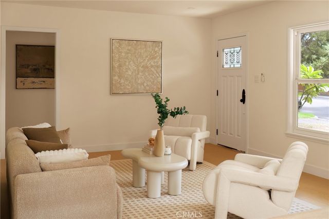 439 Montana Street, Monrovia, CA 91016