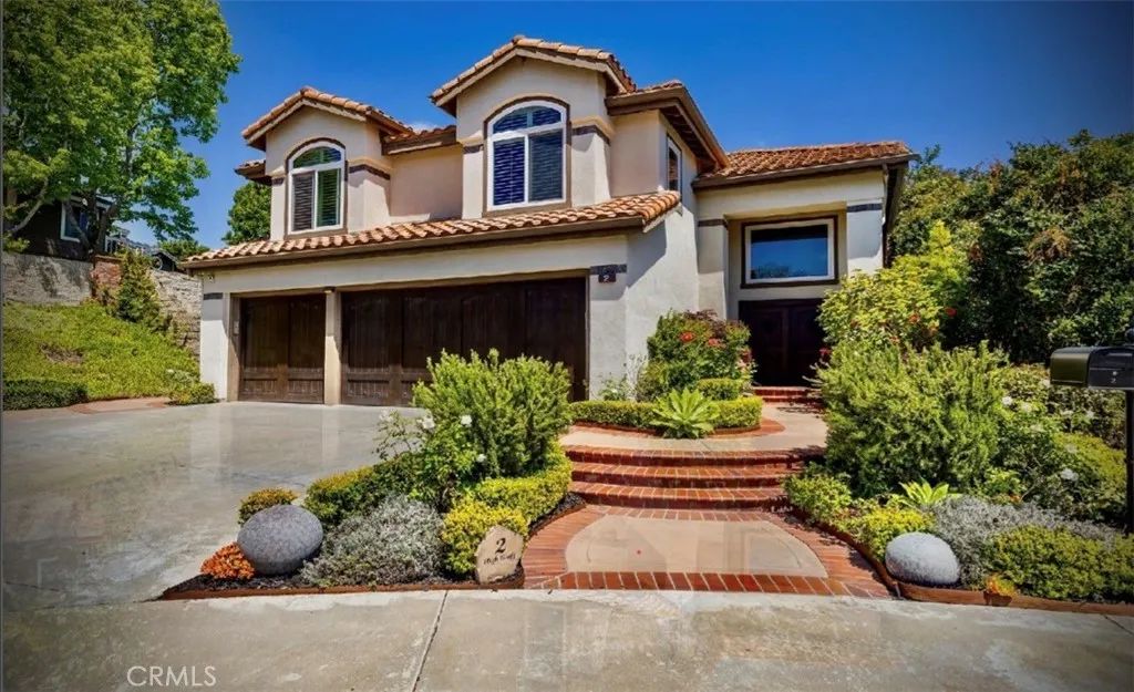 2 High Bluff, Laguna Niguel, CA 92677