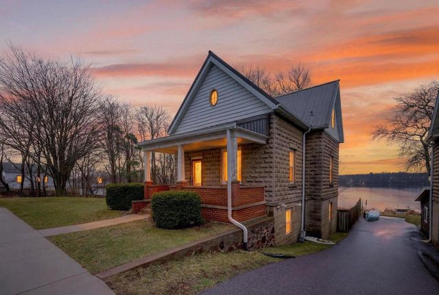 210 Lake Avenue, Montello, WI 53949