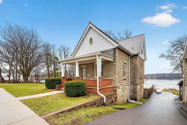 210 Lake Avenue, Montello, WI 53949