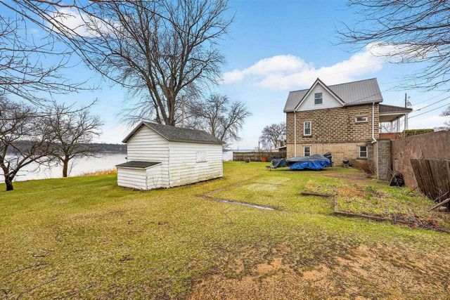 210 Lake Avenue, Montello, WI 53949