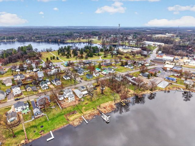 210 Lake Avenue, Montello, WI 53949