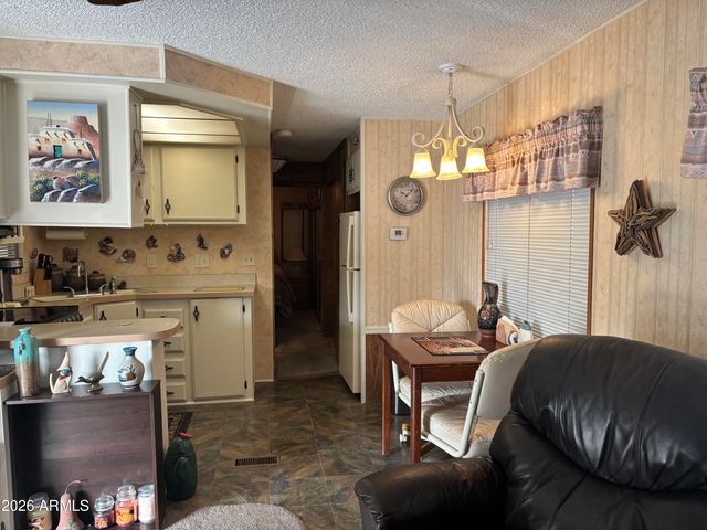 549 ROCK HOUND Drive 549, Apache Junction, AZ 85119