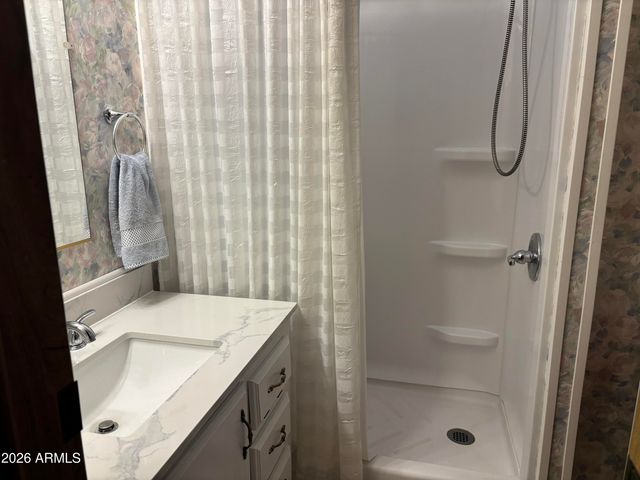 549 ROCK HOUND Drive 549, Apache Junction, AZ 85119