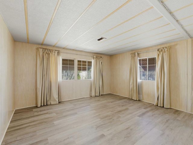 8903 Oak Street, Boynton Beach, FL 33436