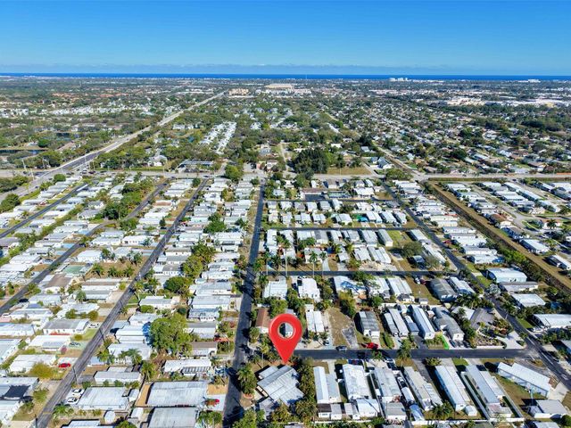 8903 Oak Street, Boynton Beach, FL 33436