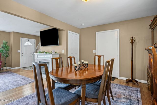 1229 Coplon Avenue, Schenectady, NY 12309