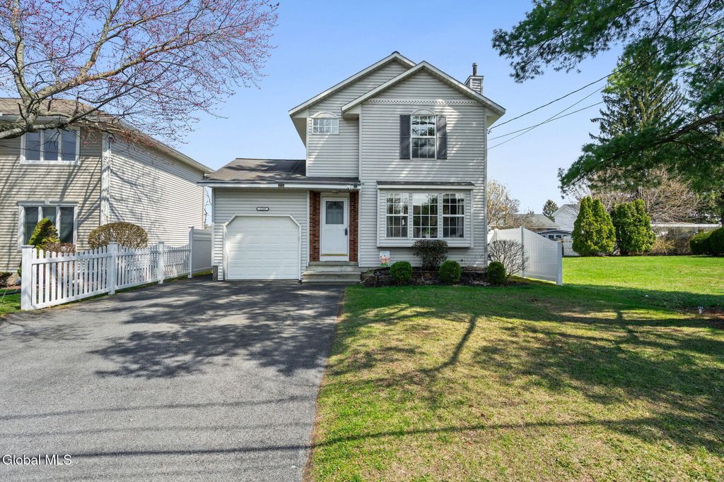 1229 Coplon Avenue, Schenectady, NY 12309