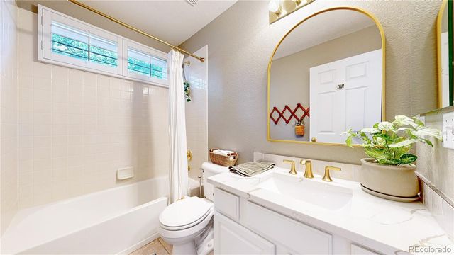 13616 Plaster Circle, Broomfield, CO 80023