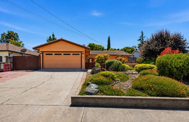 501 7th Street, San Juan Bautista, CA 95045