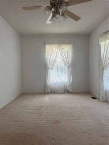 813 Dogwood Street, Excelsior Springs, MO 64024