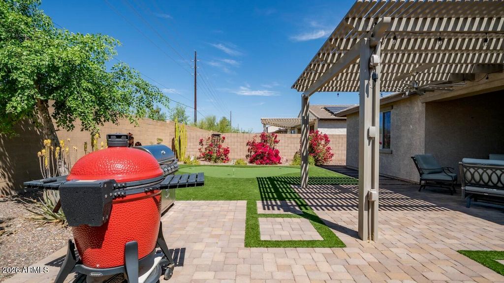 Image 34 of property listing at 43422 N HUDSON Trail, New River, AZ 85087