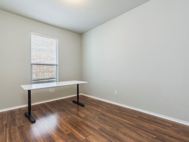 737 Foxtail Run, San Marcos, TX 78666