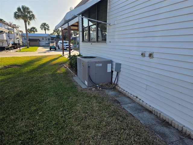 6641 SE 53rd Lane, Okeechobee, FL 34974