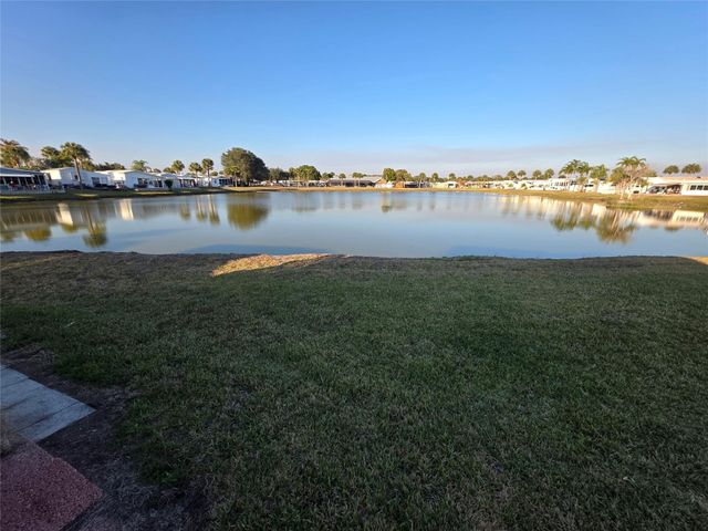 6641 SE 53rd Lane, Okeechobee, FL 34974