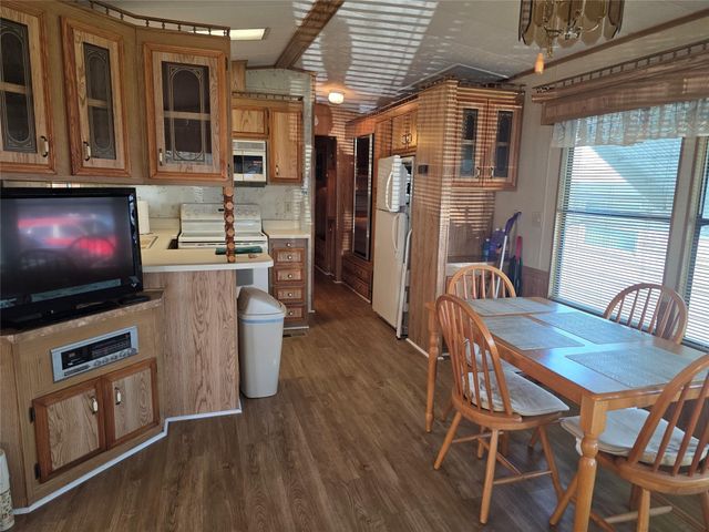 6641 SE 53rd Lane, Okeechobee, FL 34974