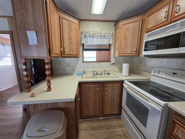 6641 SE 53rd Lane, Okeechobee, FL 34974