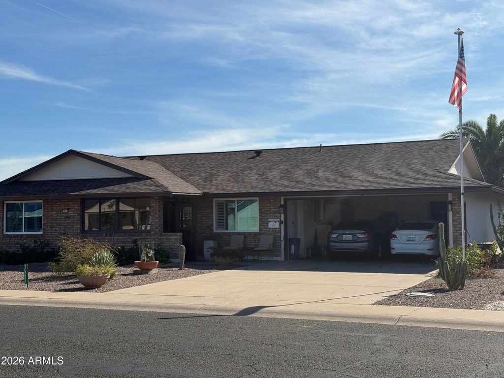 10217 W MISSION Lane W, Sun City, AZ 85351