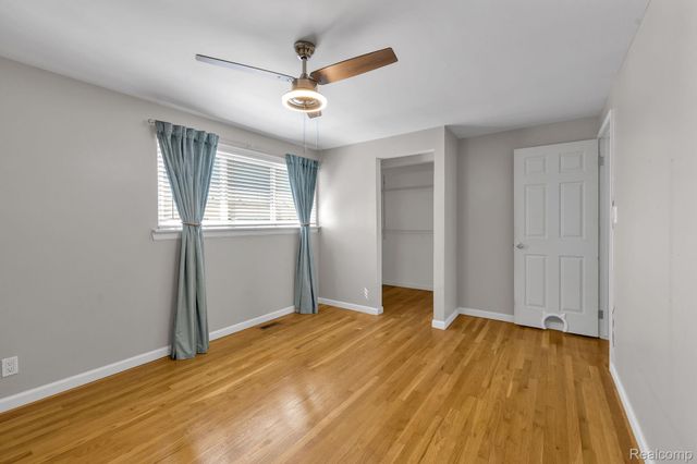 8126 Farnum Avenue, Warren, MI 48093
