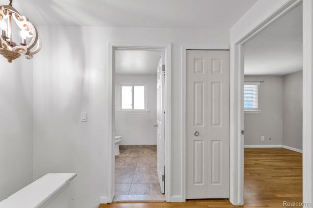 8126 Farnum Avenue, Warren, MI 48093