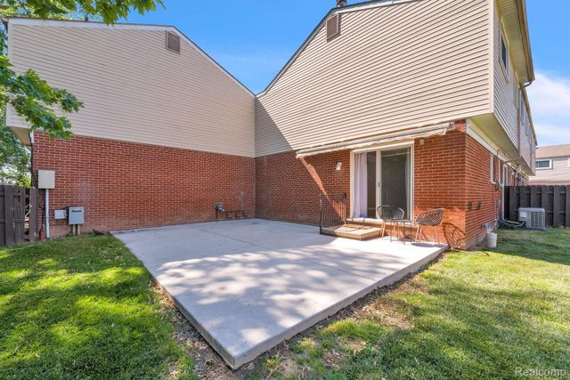 8126 Farnum Avenue, Warren, MI 48093