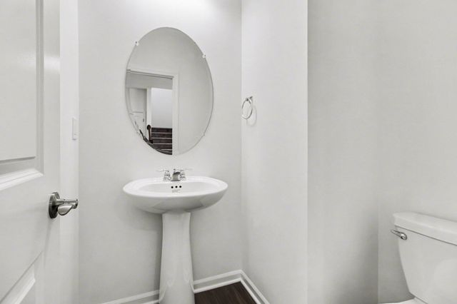 832 Kuss Drive, Saline, MI 48176