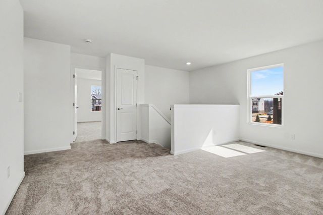 832 Kuss Drive, Saline, MI 48176