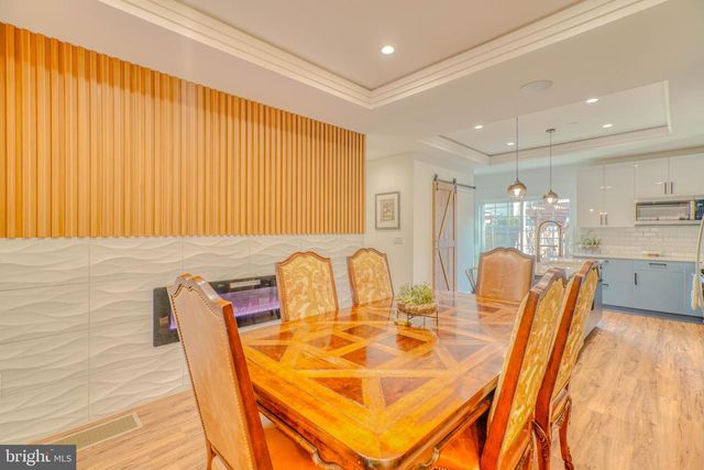 3217 CHATHAM ST, Philadelphia, PA 19134