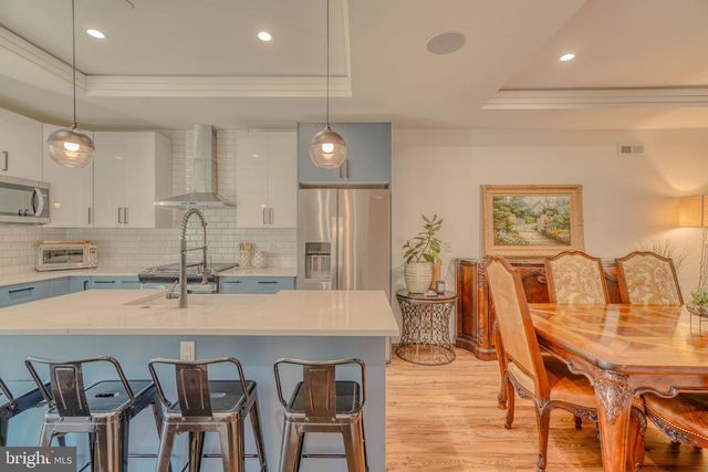 3217 CHATHAM ST, Philadelphia, PA 19134