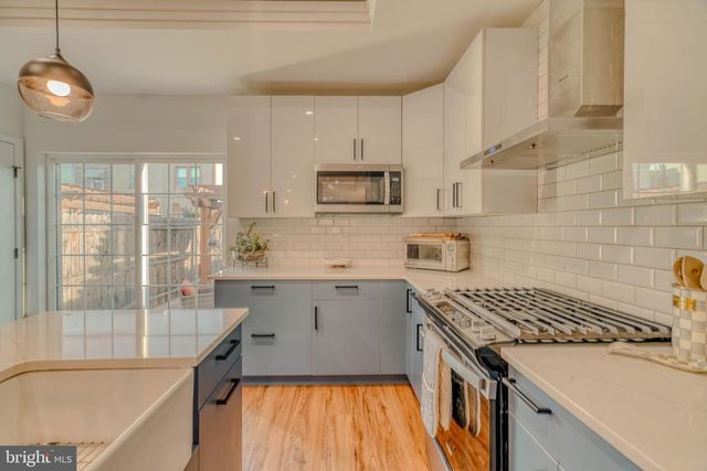 3217 CHATHAM ST, Philadelphia, PA 19134