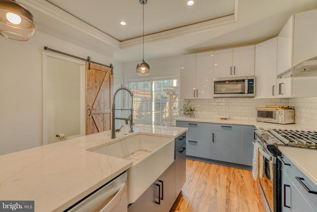 3217 CHATHAM ST, Philadelphia, PA 19134