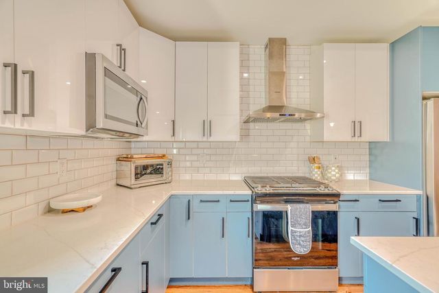 3217 CHATHAM ST, Philadelphia, PA 19134