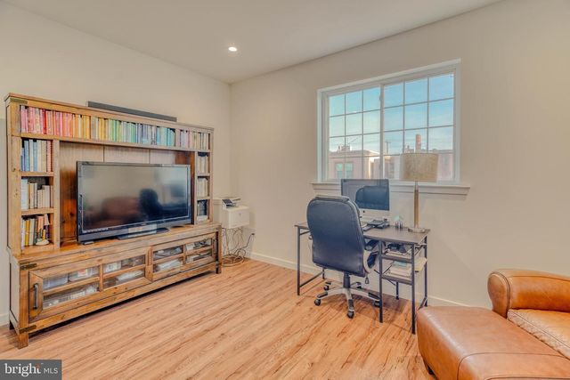 3217 CHATHAM ST, Philadelphia, PA 19134