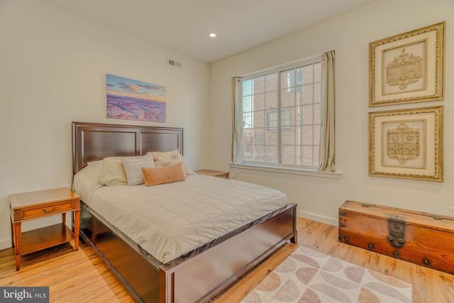 3217 CHATHAM ST, Philadelphia, PA 19134