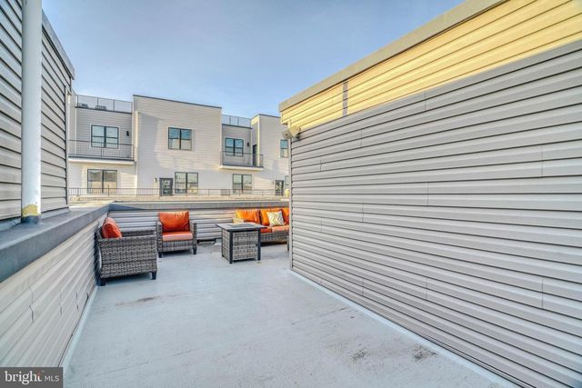 3217 CHATHAM ST, Philadelphia, PA 19134