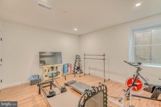 3217 CHATHAM ST, Philadelphia, PA 19134