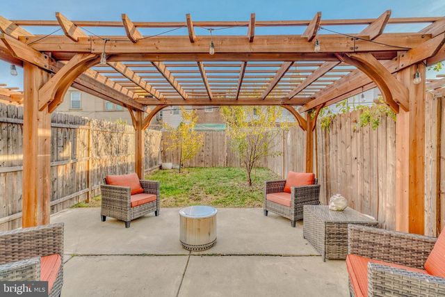 3217 CHATHAM ST, Philadelphia, PA 19134