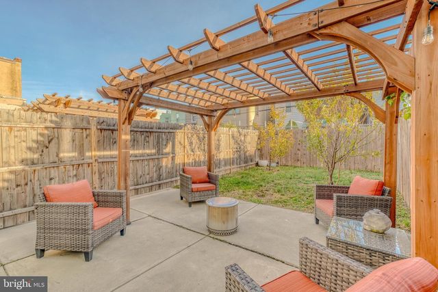 3217 CHATHAM ST, Philadelphia, PA 19134