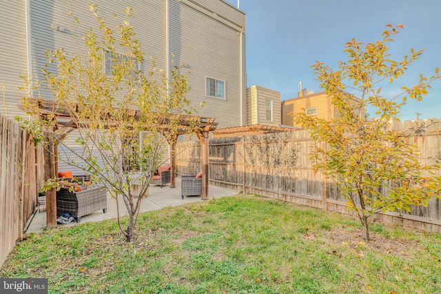 3217 CHATHAM ST, Philadelphia, PA 19134