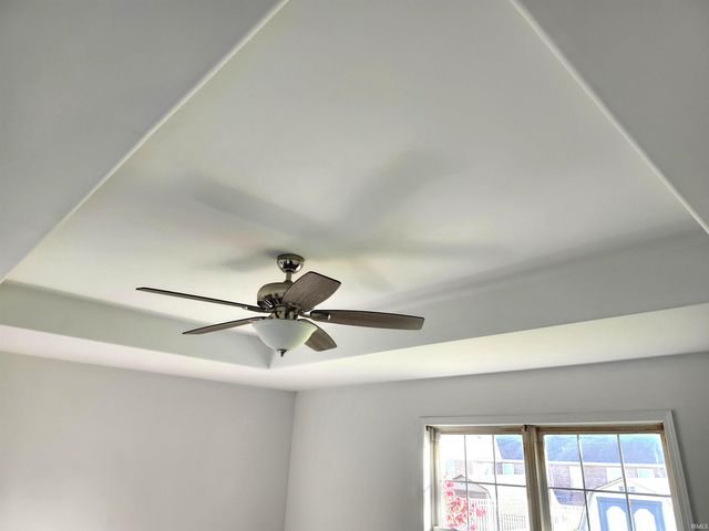 639 Sterchi Drive, Evansville, IN 47711