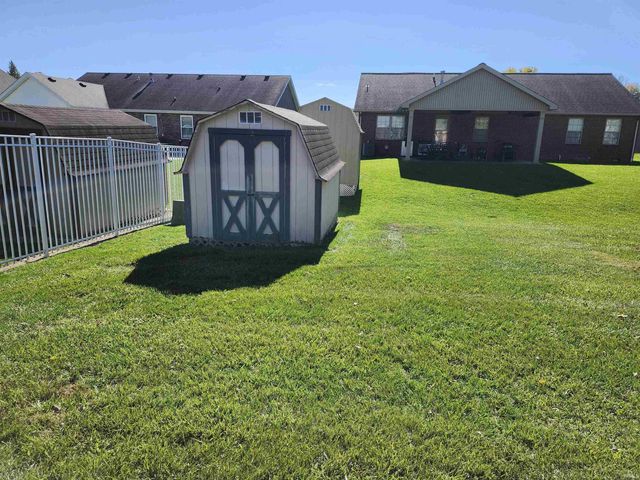 639 Sterchi Drive, Evansville, IN 47711