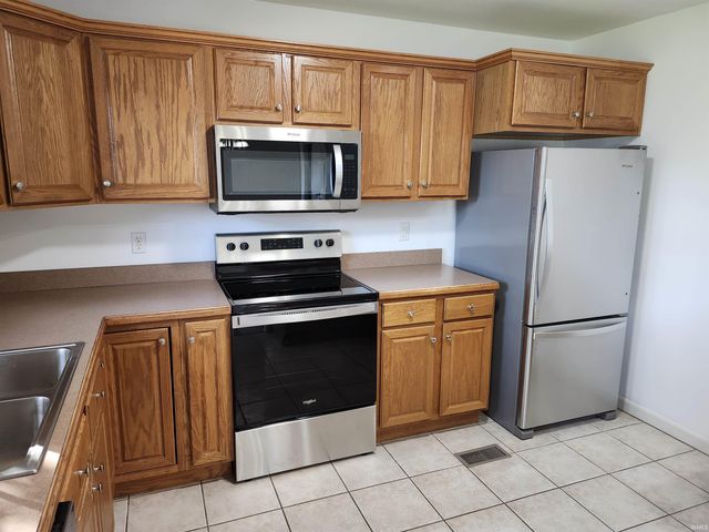 639 Sterchi Drive, Evansville, IN 47711