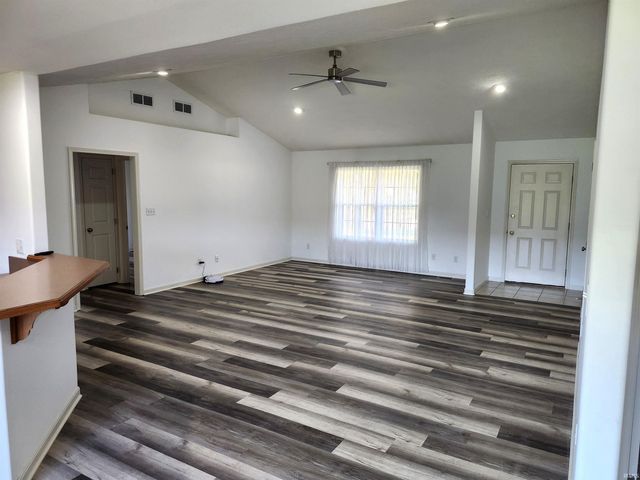 639 Sterchi Drive, Evansville, IN 47711