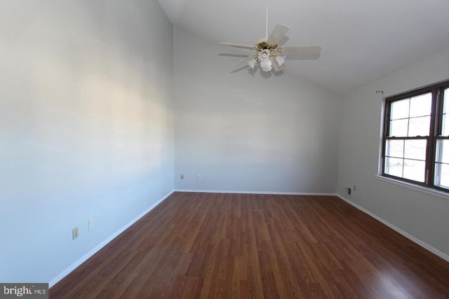 138 LEAH CT, Dayton, NJ 08810