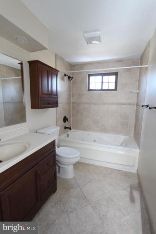138 LEAH CT, Dayton, NJ 08810
