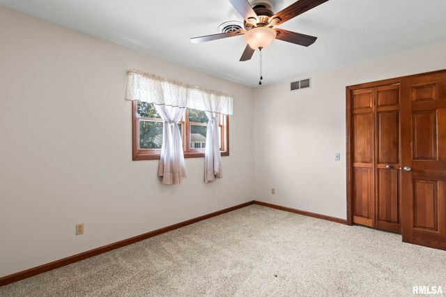 2529 Wydown Avenue, Springfield, IL 62704