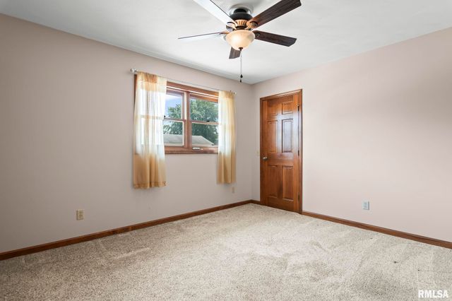 2529 Wydown Avenue, Springfield, IL 62704