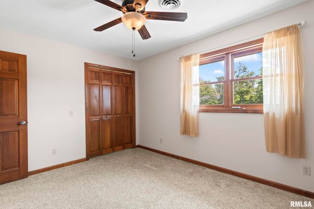 2529 Wydown Avenue, Springfield, IL 62704
