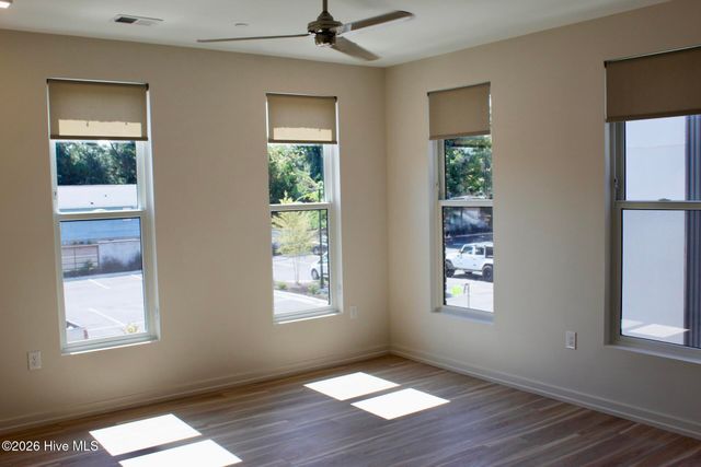 1124 Castle Street 206, Wilmington, NC 28401