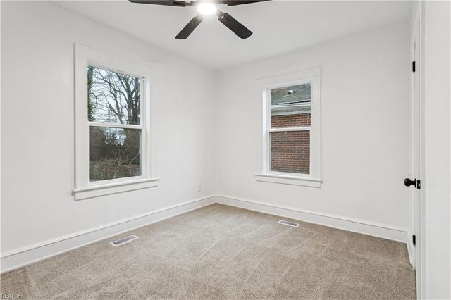 438 Highland AVE, Hampton, VA 23661